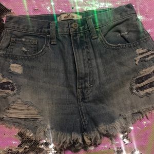 Hollister high rise jean shorts size 00 w23